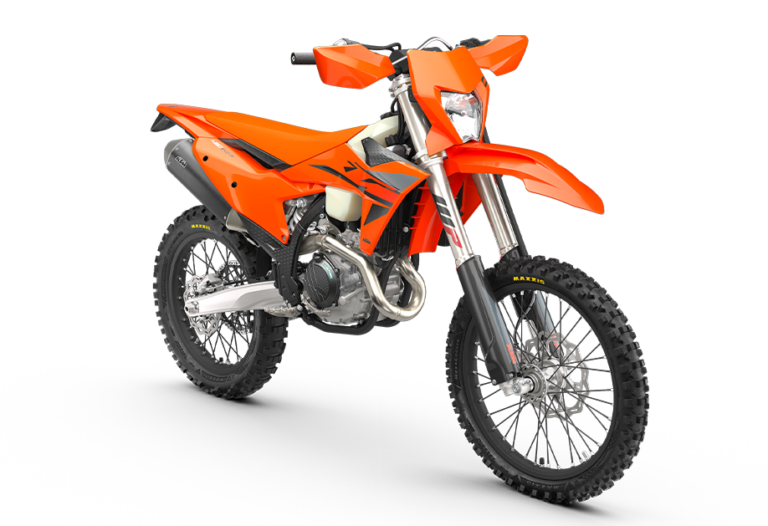 2026 KTM 450 EXC-F 6 DAYS 2025 KTM 450 EXC-F 6 DAYS