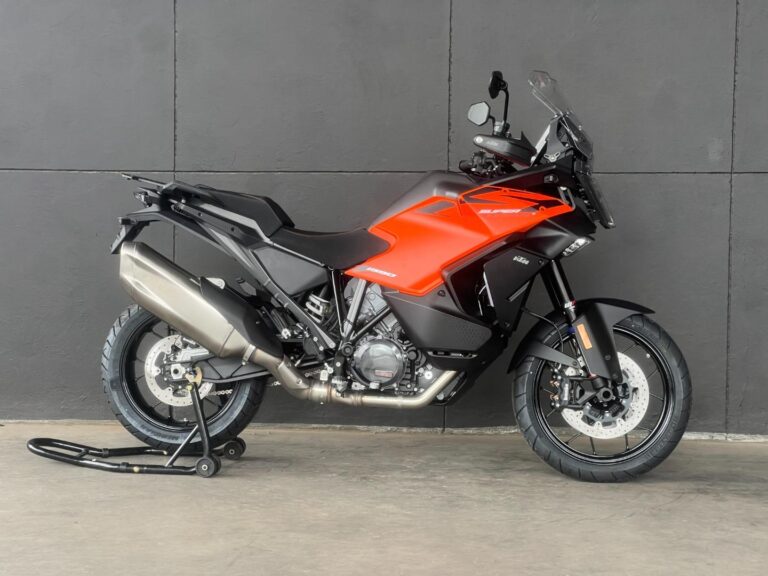 2026 KTM 1390 Super Adventure S EVO 2026 KTM 1390 SUPER ADVENTURE S EVO