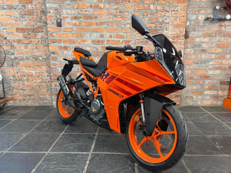 2026 KTM RC 390