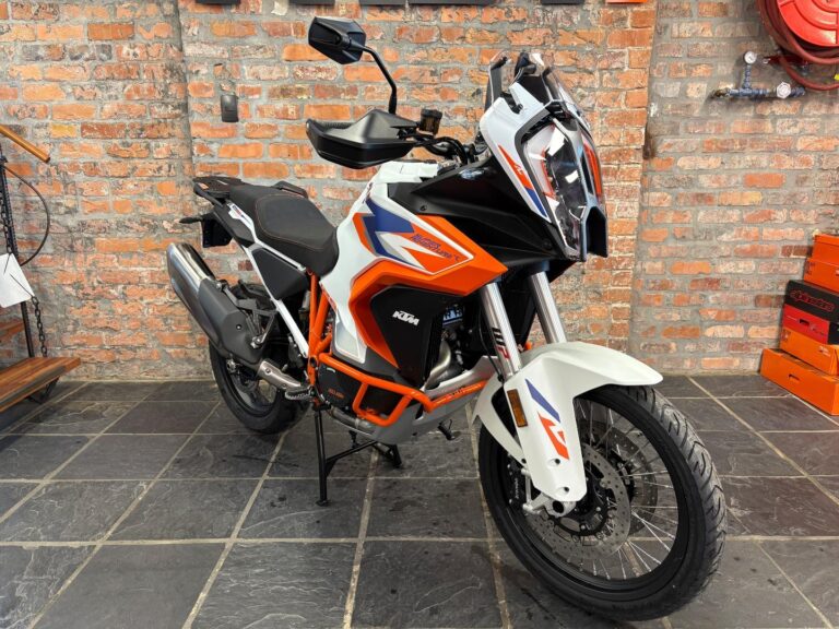 2026 KTM 1290 SUPER ADVENTURE R