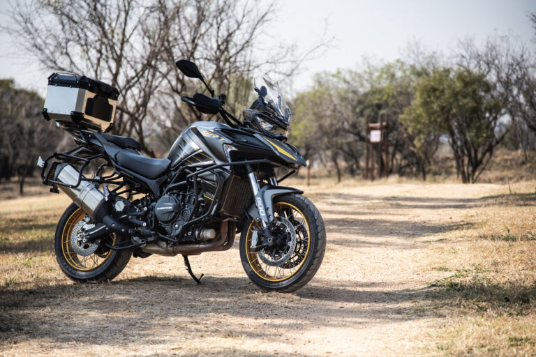 QJMOTOR SRT 900 SX – Is This The Answer To Your Mid-Life Crisis?