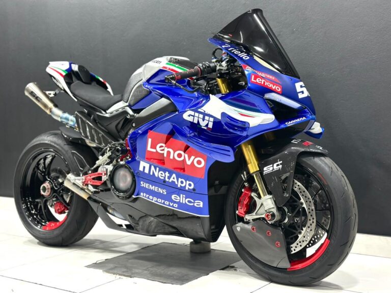 2021 Ducati Panigale V4S