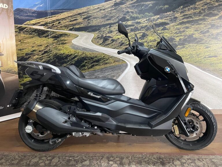 2024 BMW C400GT