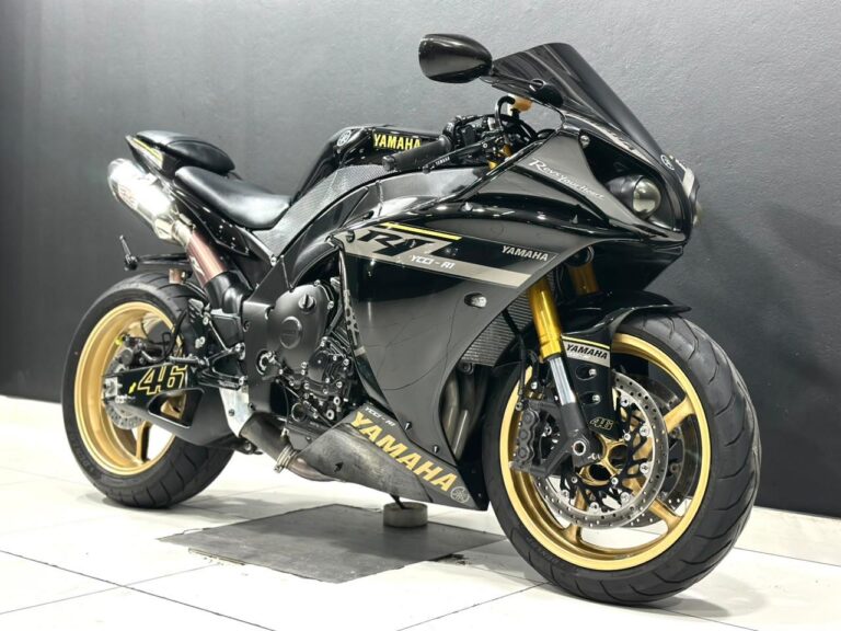 2009 Yamaha YZF R-1