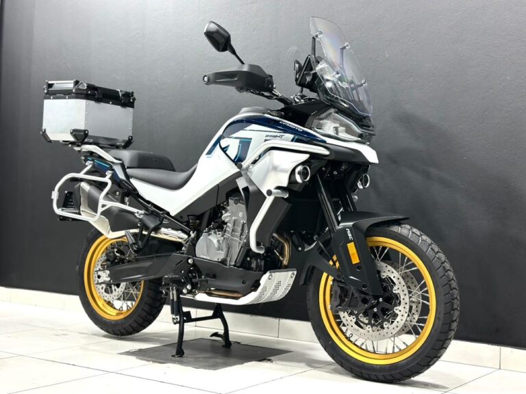 2026 CFMOTO 800 MT Explore