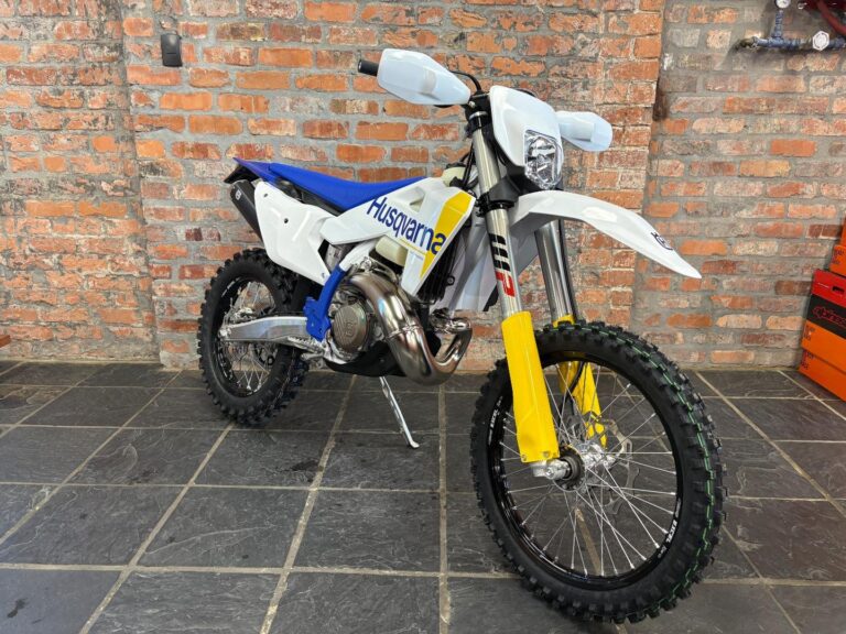 2026 Husqvarna TE 300