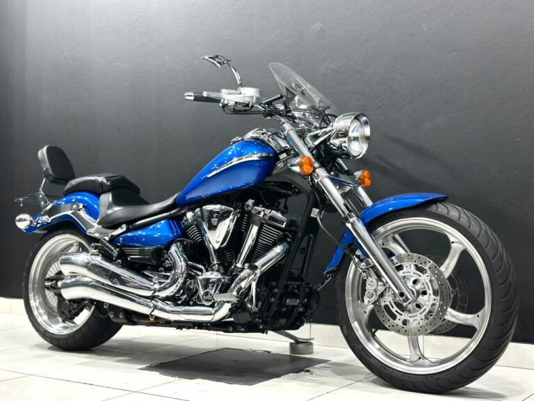 2013 Yamaha XV 1900 RAIDER