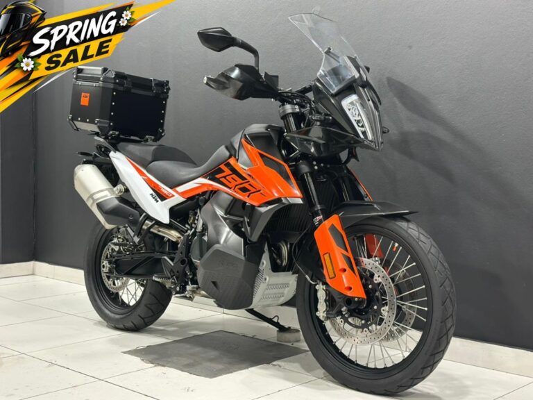 2019 KTM 790 Adventure