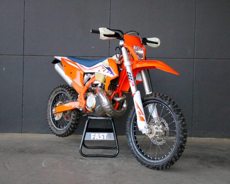 2023 KTM XC-W 300 KTM XC-W300