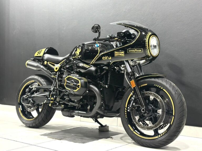 2023 BMW RNINE T JPS Special Edition
