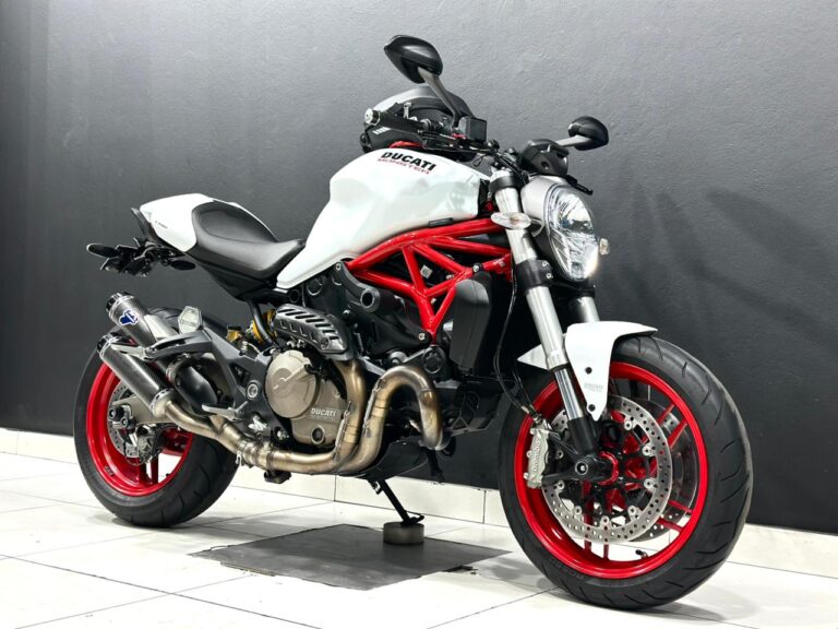 2016 Ducati MONSTER 821