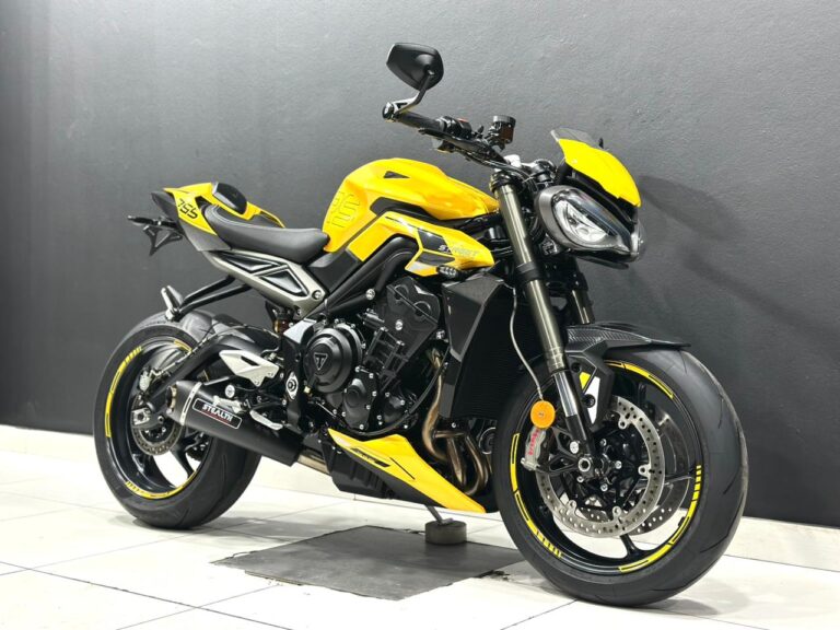 2024 Triumph Street Triple RS
