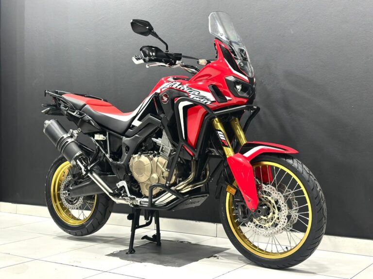 2016 Honda Africa Twin CRF1000 Manual