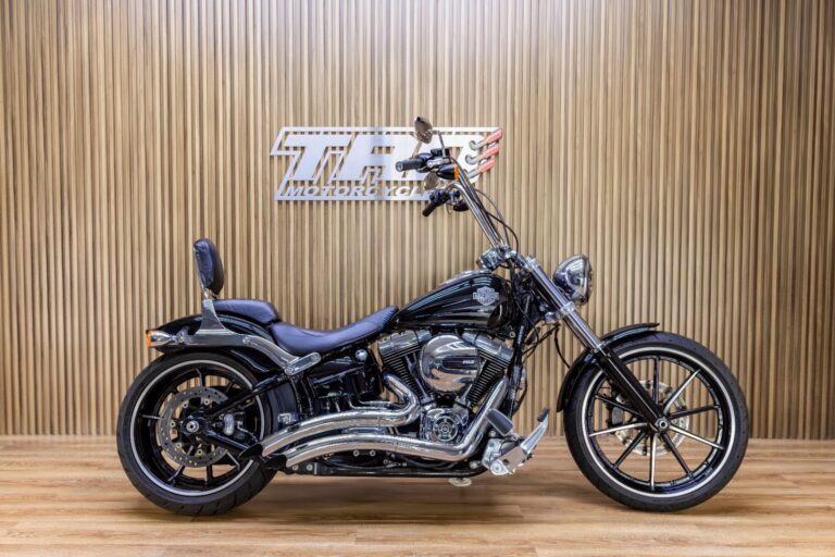2016 Harley-Davidson Softail Breakout