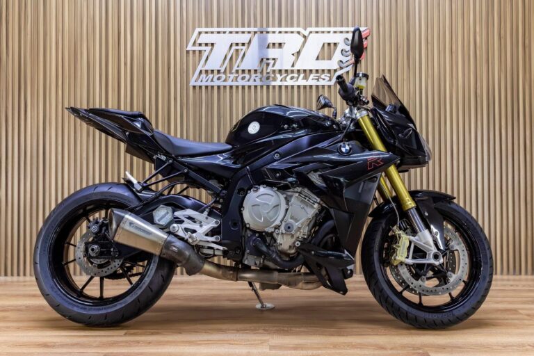 2015 BMW S1000 R