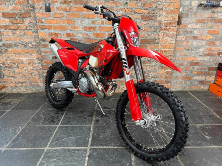 2026 Gas Gas EC 300